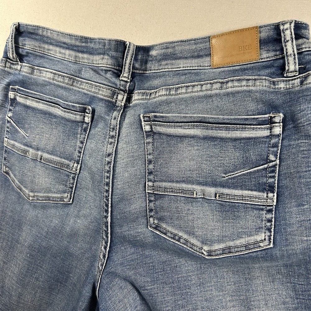 BKE Gabby Jeans Womens 33x29 Curvy High Rise Bootcut Medium Wash Denim - Picture 6 of 8